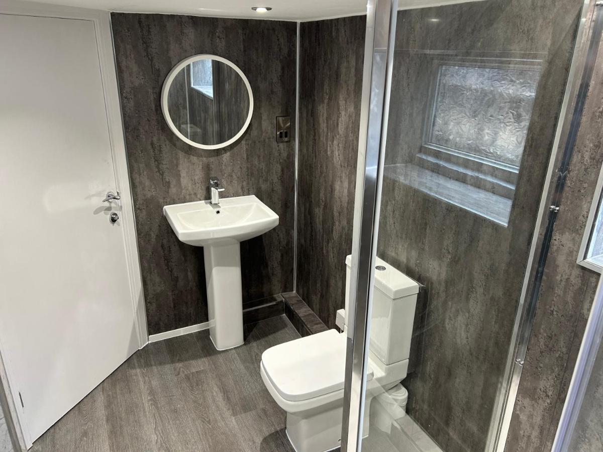Ferienwohnung Airport Hideaway Manchester Exterior foto