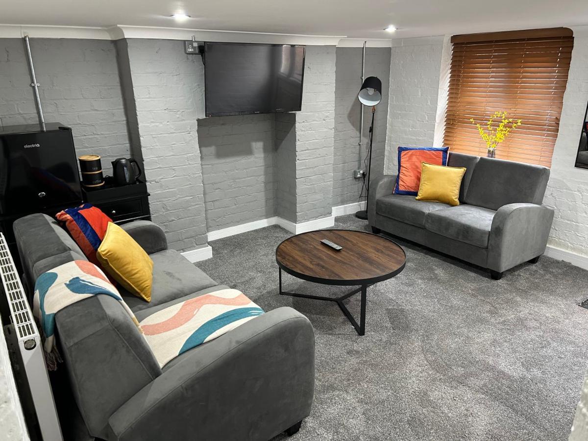 Ferienwohnung Airport Hideaway Manchester Exterior foto
